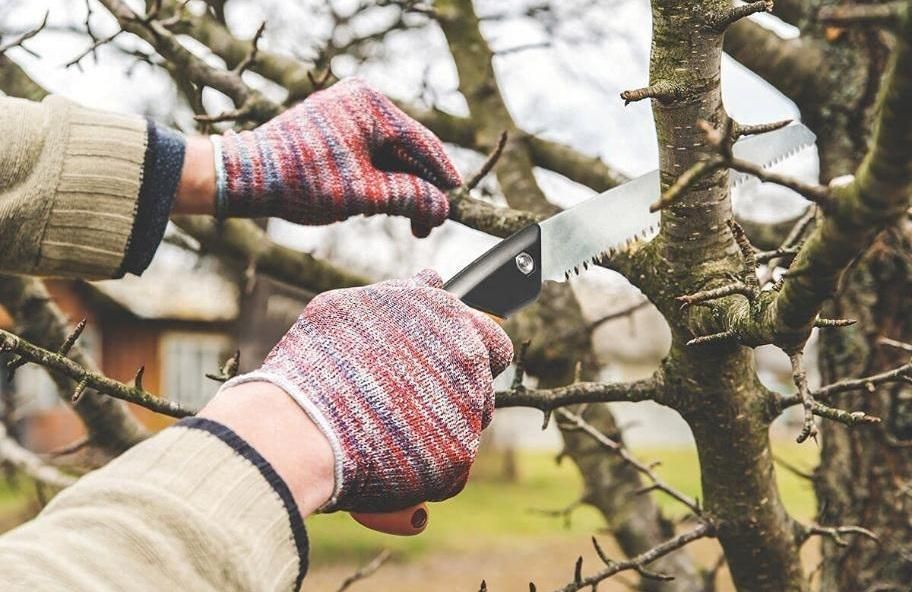 Folding Steel Saw 3 Edge Sharpen Teeth with Plastic Cover